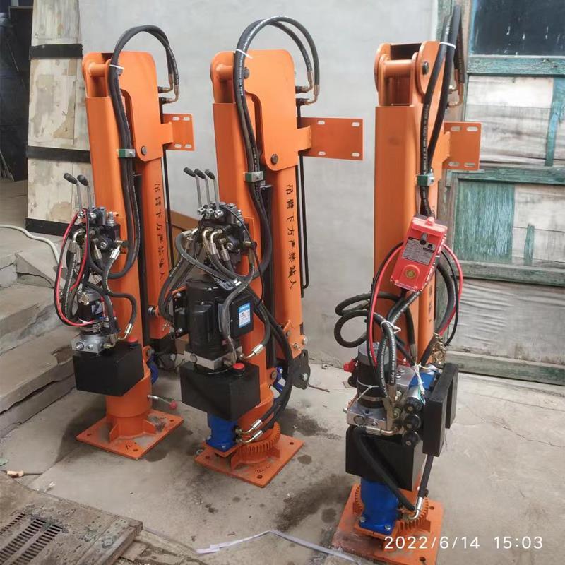 开平区重汽蓝牌随车吊 3.2吨 国六动力强 液压驱动 农用自卸起重机